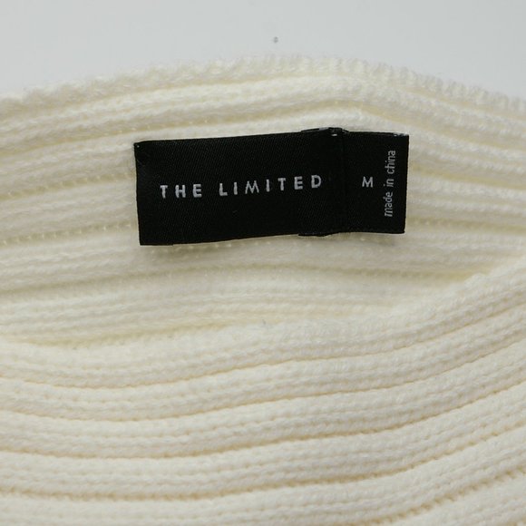 The Limited White Short Sleeve Sweater Sz Medium - Picture 3 of 3